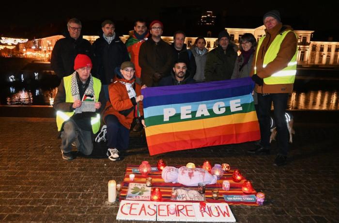 stille wake voor palestina op de verlaagde leieboorden in Kortrijk