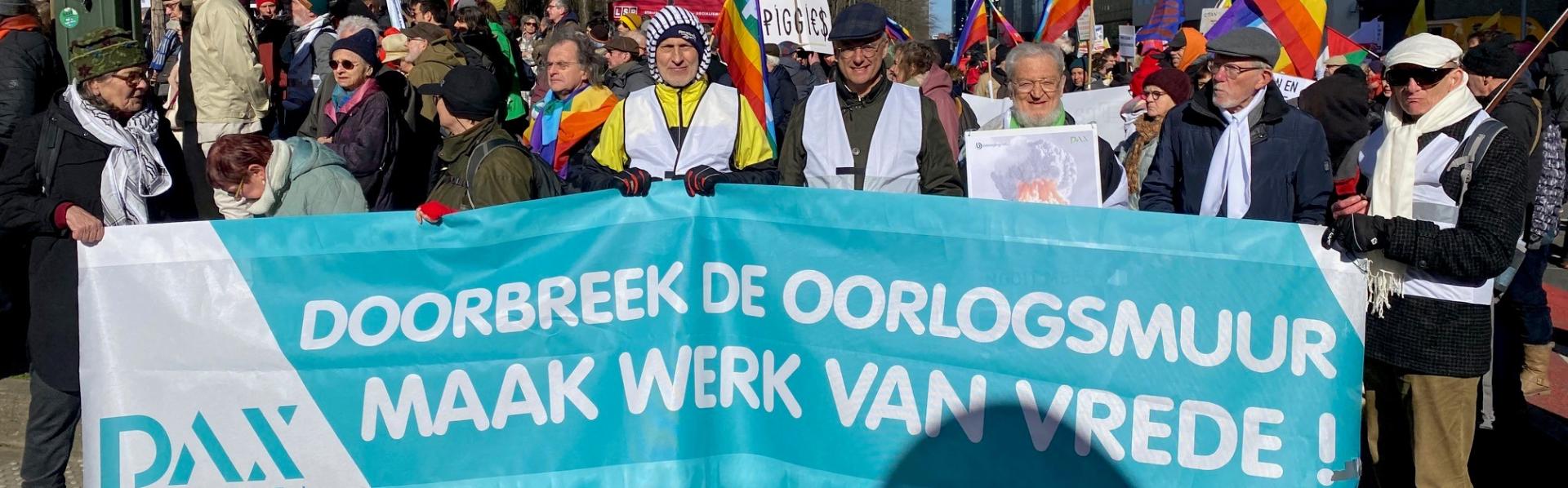 Pax Christi delegatie 'doorbreek de oorlogsmuur'