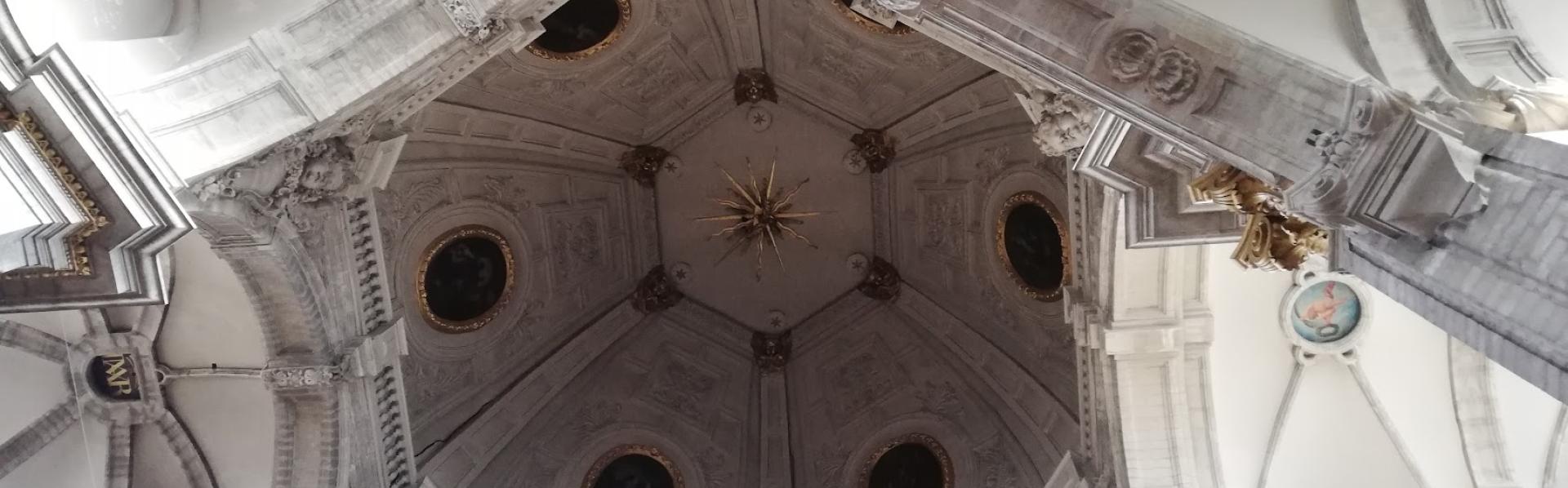 Gewelf van Goede Bijstandkerk in Brussel