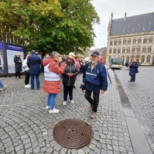 Leuvense Vredesbeweging geeft met Adamu TV vrede een stem op de Grote Markt