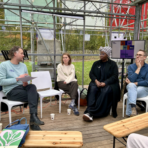 Panelgesprek over vrije meningsuiting, burgerparticipatie en de toekomst van democratisch activisme.